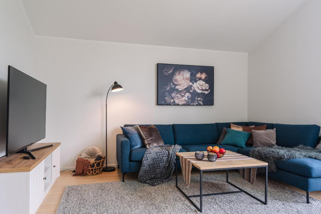 Modern Villas In Plush Town Tromso Exterior photo