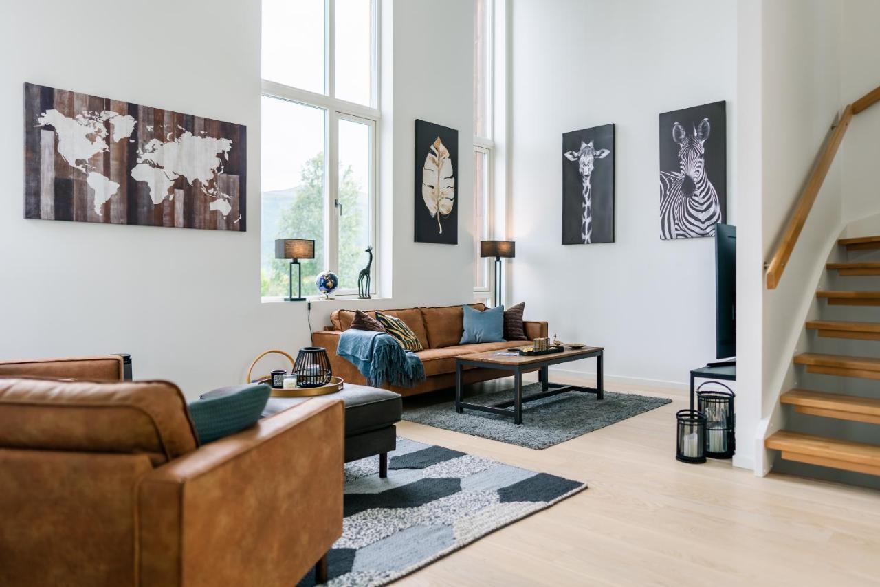 Modern Villas In Plush Town Tromso Exterior photo