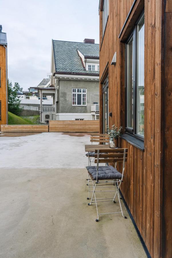 Modern Villas In Plush Town Tromso Exterior photo