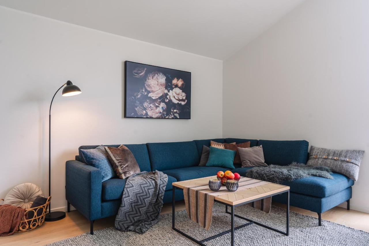 Modern Villas In Plush Town Tromso Exterior photo