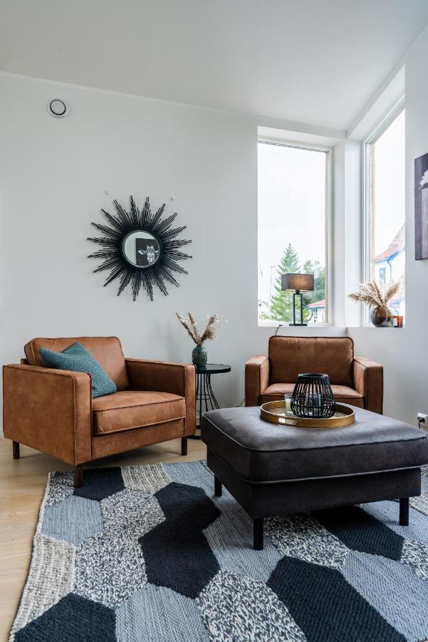 Modern Villas In Plush Town Tromso Exterior photo