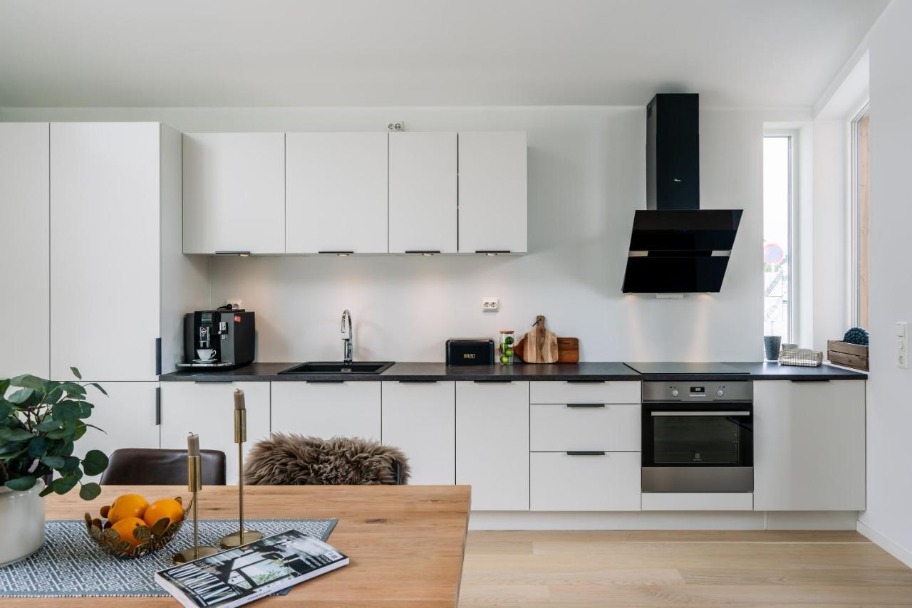 Modern Villas In Plush Town Tromso Exterior photo