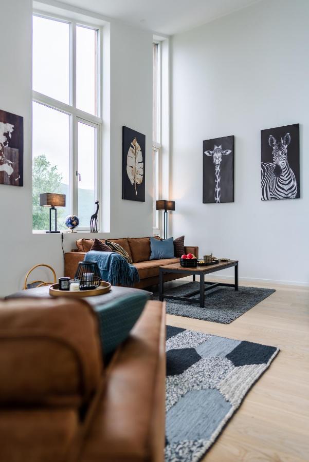 Modern Villas In Plush Town Tromso Exterior photo