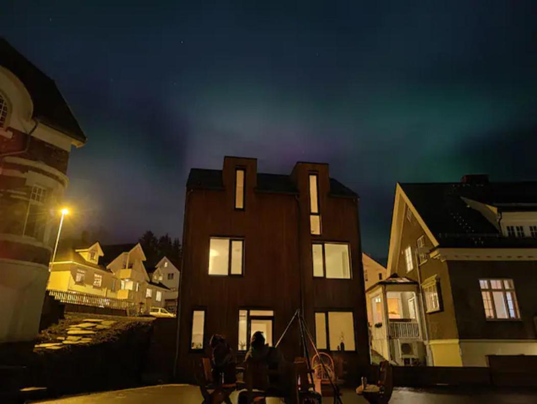 Modern Villas In Plush Town Tromso Exterior photo