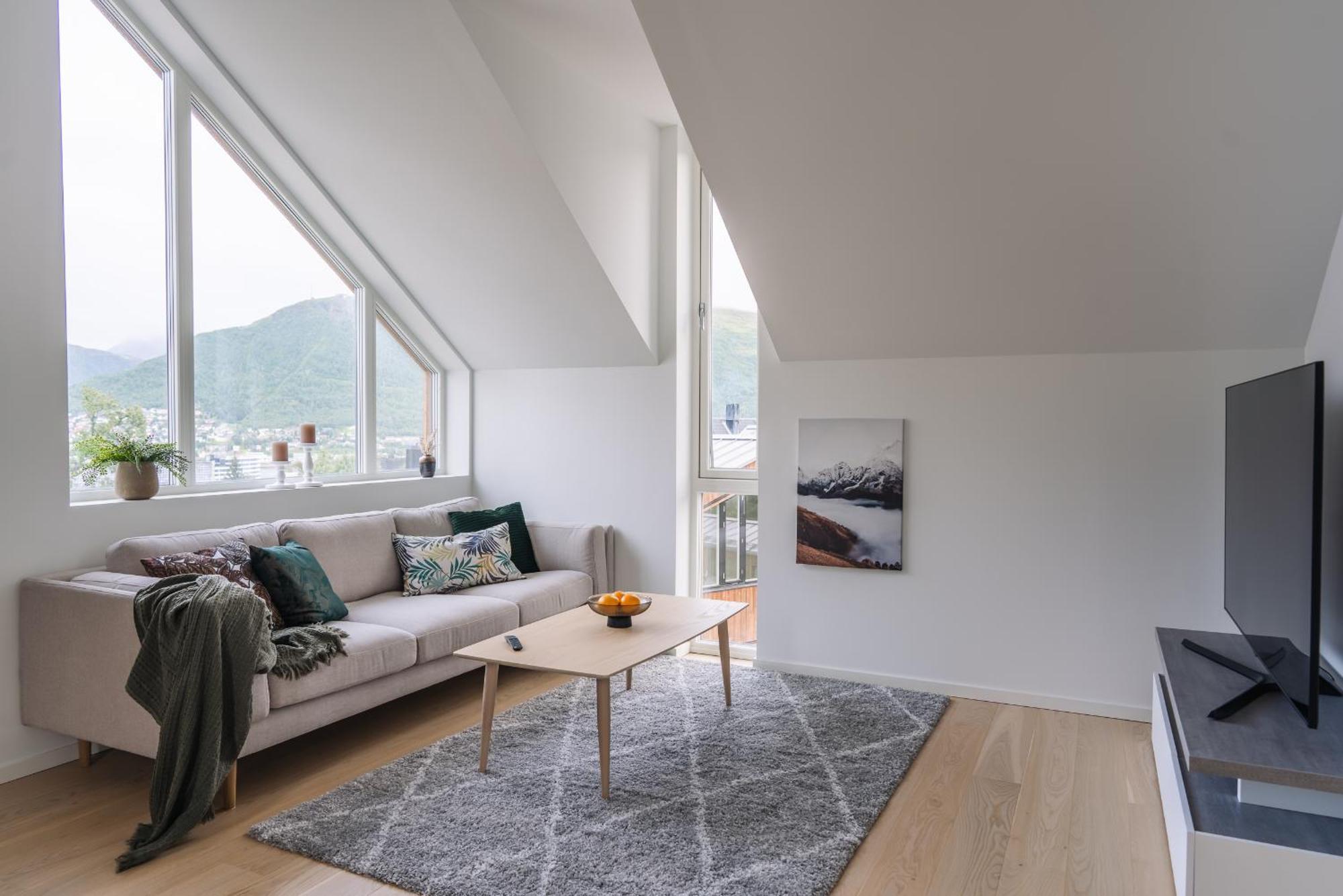Modern Villas In Plush Town Tromso Exterior photo